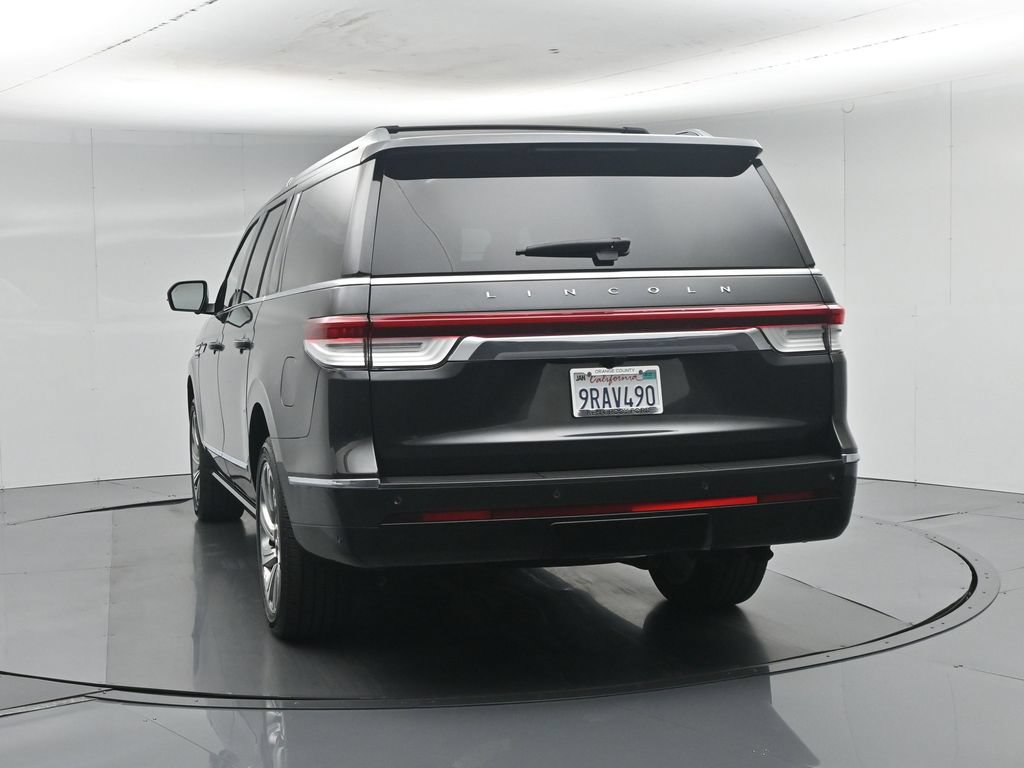 Used 2023 Lincoln Navigator L Reserve AWD/4WD image 32
