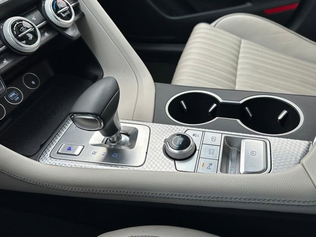 Used 2023 Genesis G70 2.0T w/ Sport Prestige Package image 16