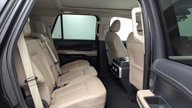 Used 2024 Ford Expedition Limited AWD/4WD image 21
