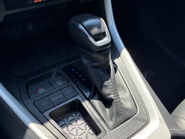 Used 2025 Toyota RAV4 XLE Premium FWD image 35