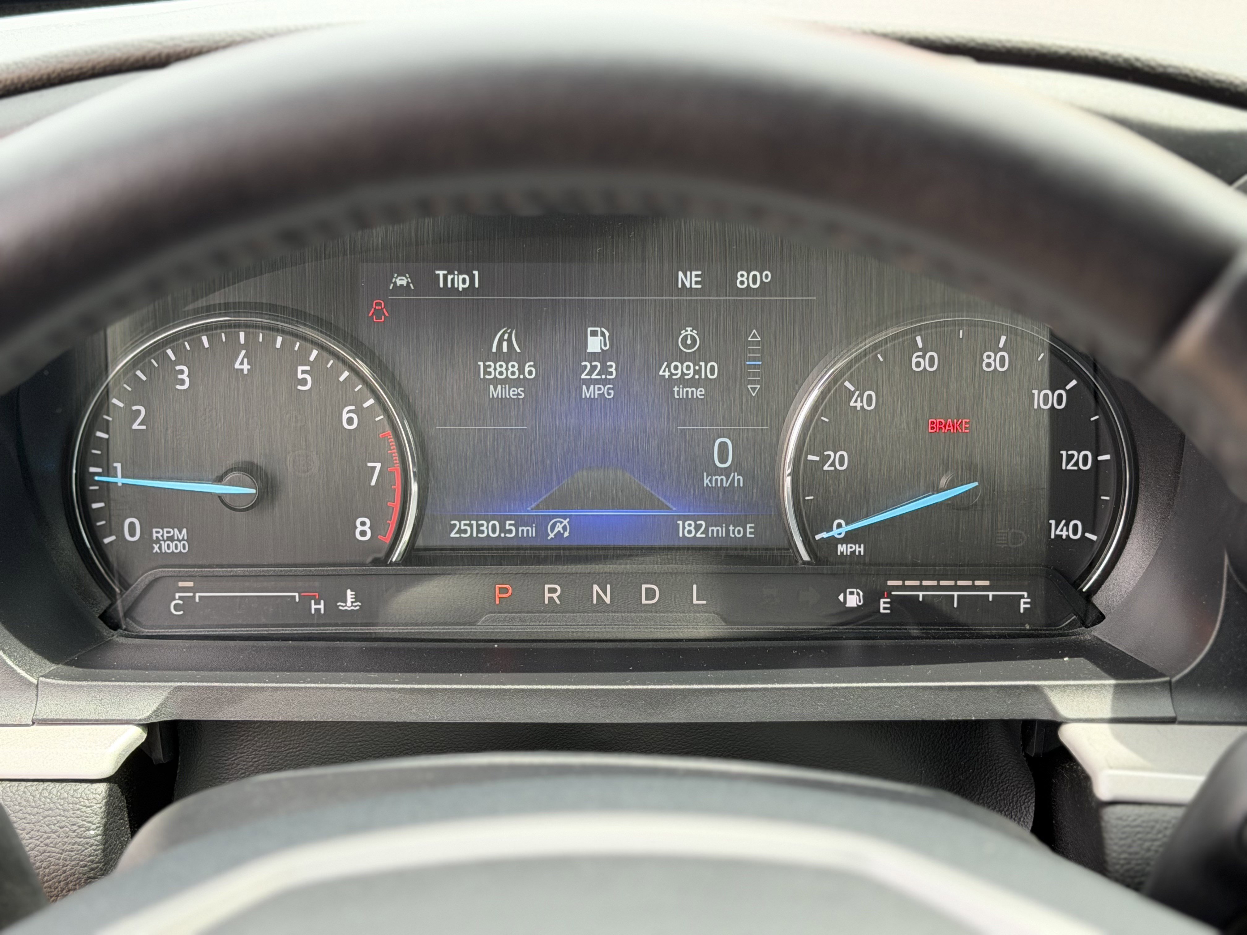 Used 2024 Ford Explorer XLT RWD image 19