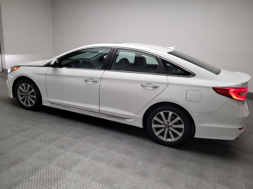 Used 2017 Hyundai Sonata Limited w/ Ultimate Package 04 FWD image 3