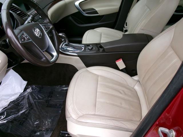 Used 2013 Buick Regal Premium FWD image 12