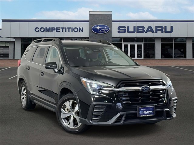 Used 2023 Subaru Ascent Premium w/ Convenience Package image 1