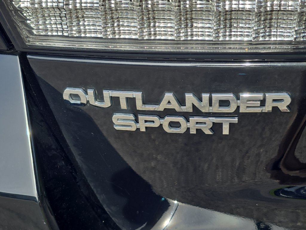 Used 2022 Mitsubishi Outlander Sport ES AWD/4WD image 35