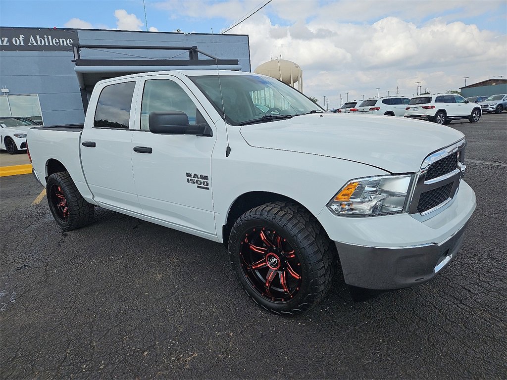 Used 2022 RAM 1500 Classic SLT image 10