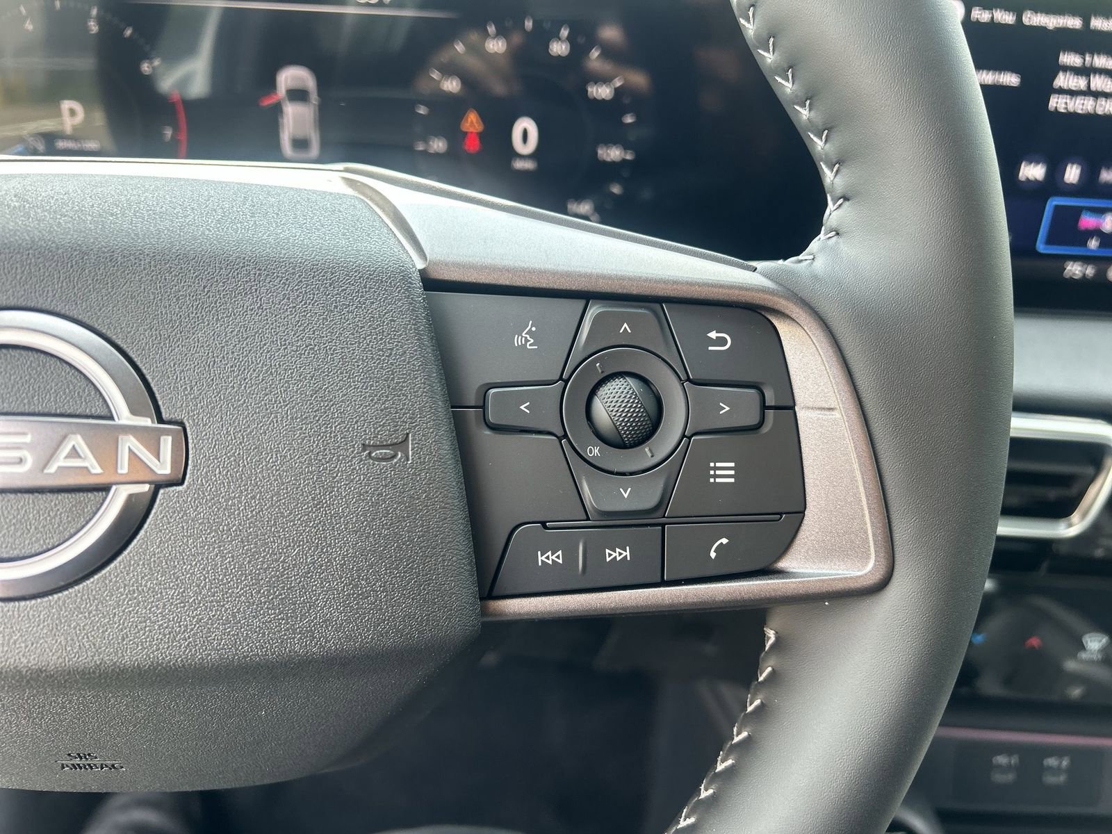New 2026 Nissan Sentra SV w/ SV Convenience Package FWD image 16