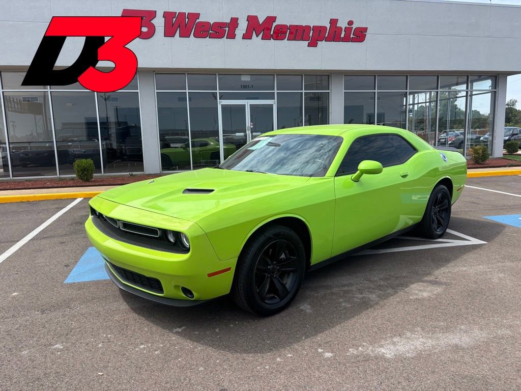 Used 2023 Dodge Challenger SXT