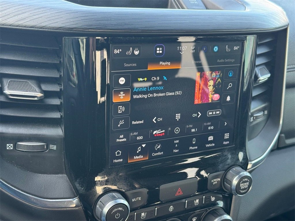 Used 2024 RAM 1500 Laramie image 24