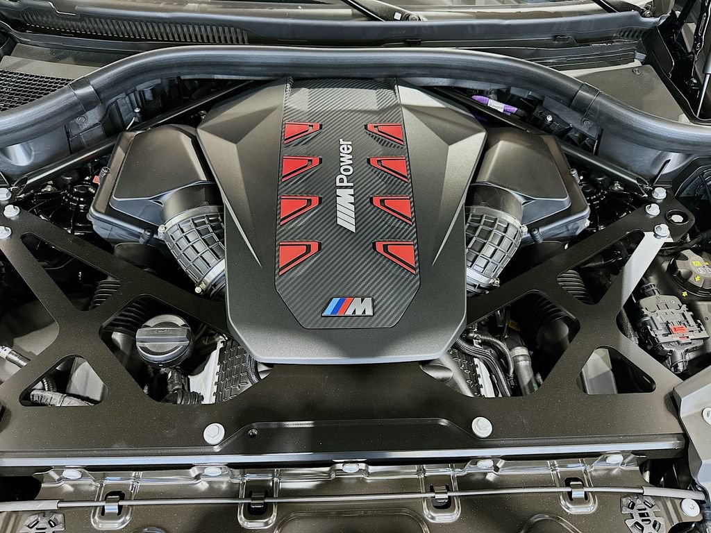 New 2026 BMW X5 M Competition w/ Executive Package AWD/4WD image 32
