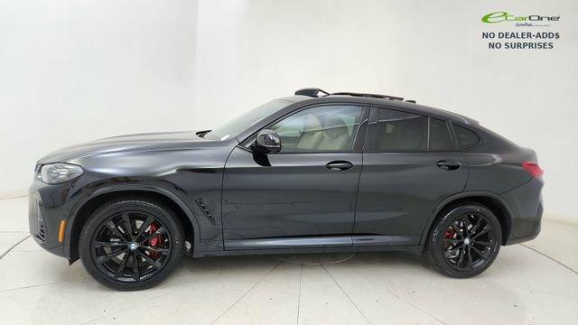 Used 2025 BMW X4 M40i w/ Premium Package image 3