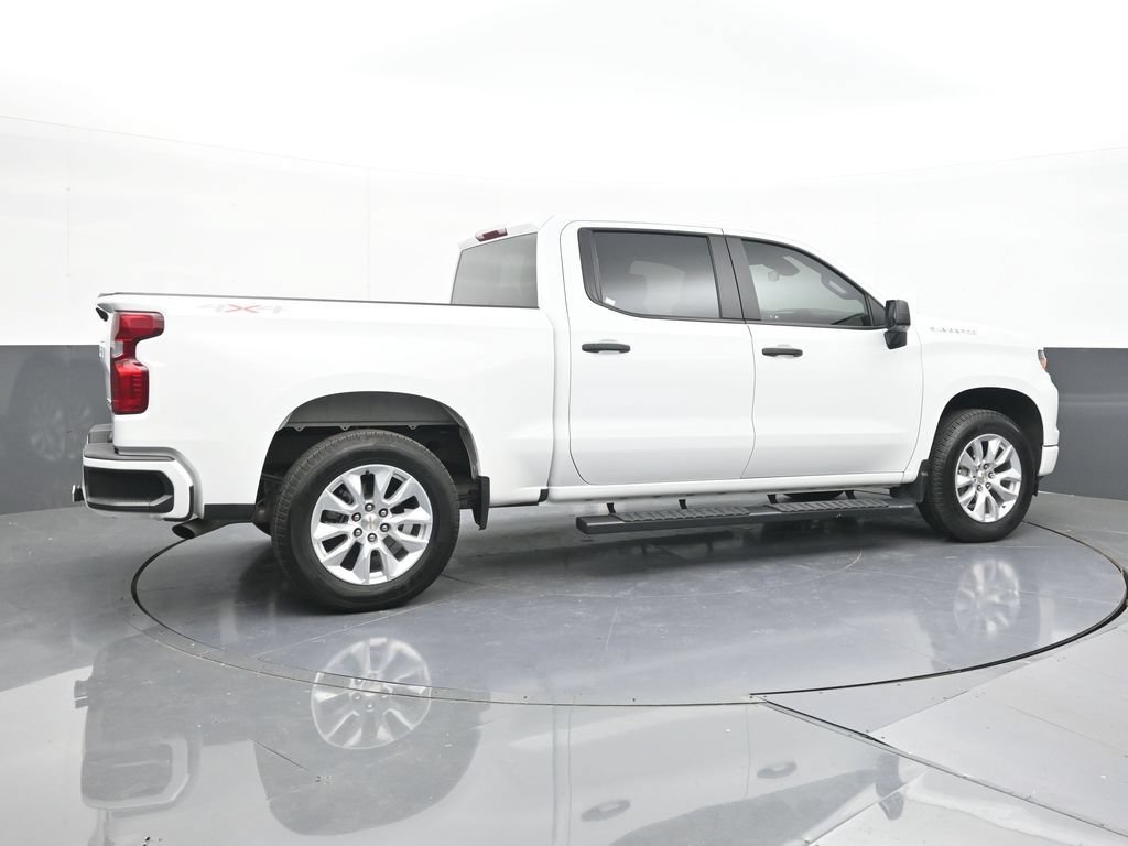 Used 2025 Chevrolet Silverado 1500 Custom AWD/4WD image 11