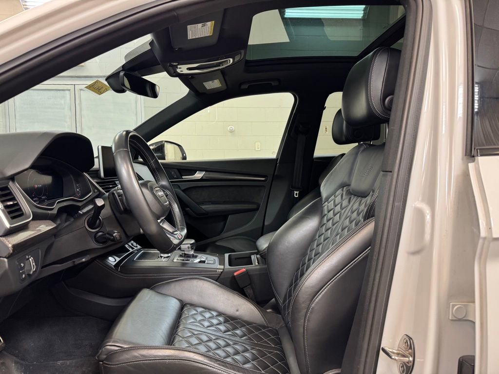 Used 2020 Audi SQ5 Premium Plus w/ Premium Plus Package image 13