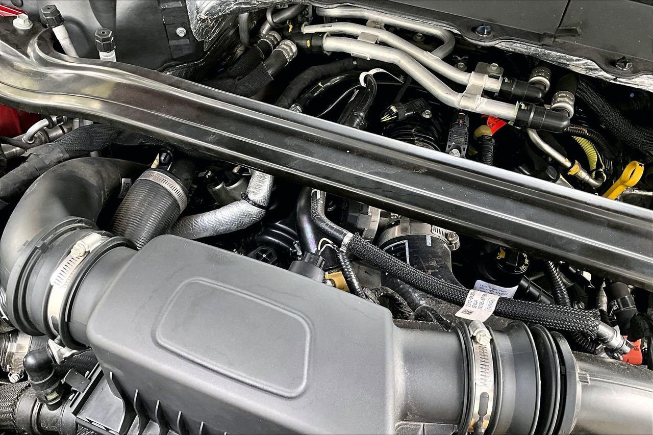 Used 2020 Ford Explorer Platinum w/ Premium Technology Package image 28