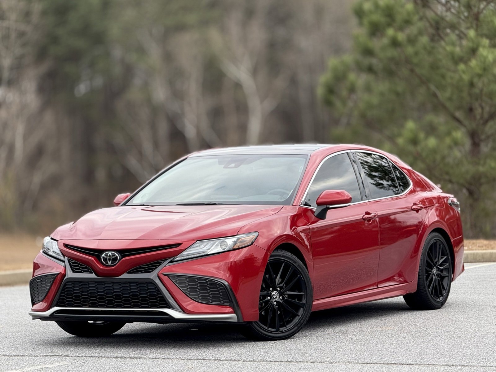 Used 2021 Toyota Camry XSE w/ Navigation Package image 7