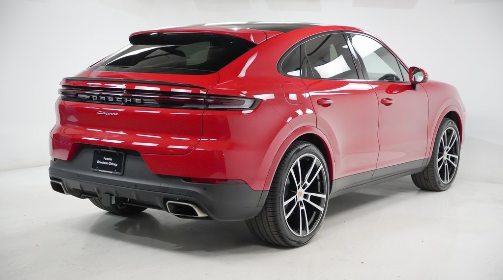 Certified 2025 Porsche Cayenne Coupe image 10