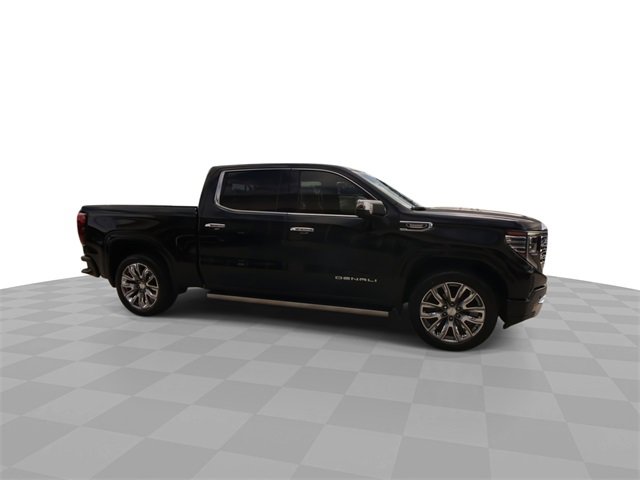 Used 2023 GMC Sierra 1500 Denali w/ Denali Reserve Package image 17