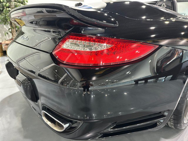 Used 2010 Porsche 911 Turbo AWD/4WD image 36