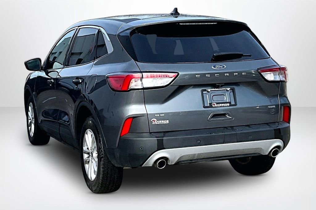 Used 2022 Ford Escape SE w/ Cold Weather Package image 4