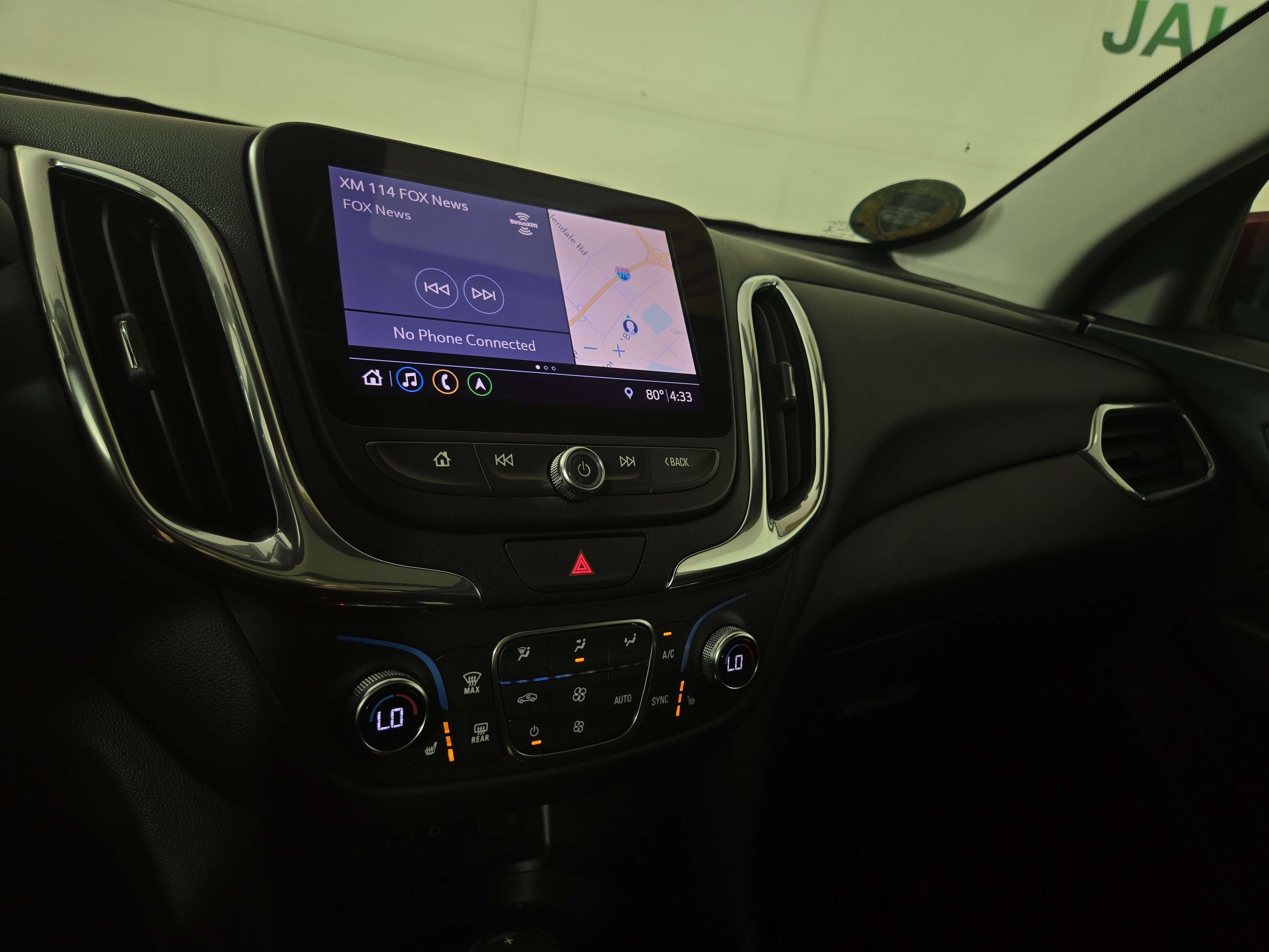 Used 2019 Chevrolet Equinox LT w/ Sun & Navigation Package FWD image 24