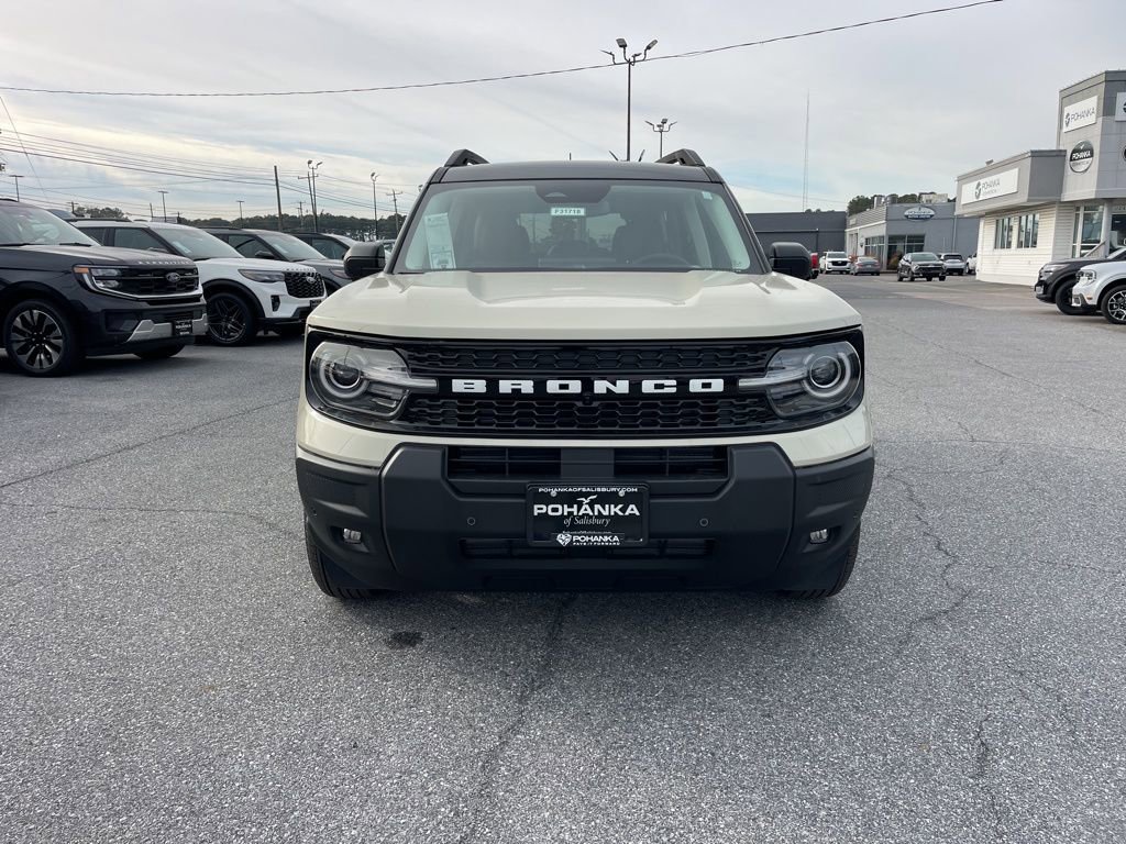 New 2025 Ford Bronco Sport Outer Banks w/ Outer Banks Tech Package+ AWD/4WD image 3