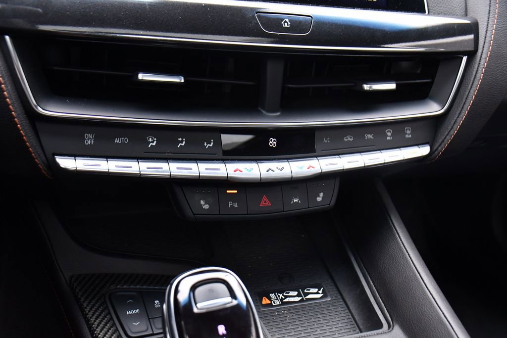 Used 2022 Cadillac CT5 V w/ LPO, ONYX Package image 30