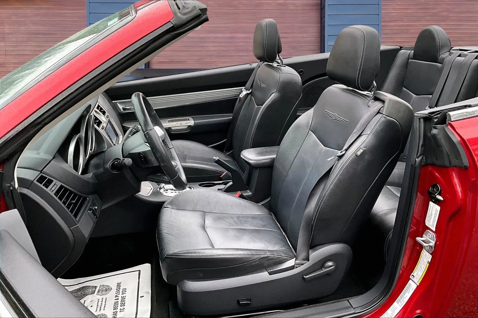 Used 2010 Chrysler Sebring Touring w/ Special Touring Group image 19