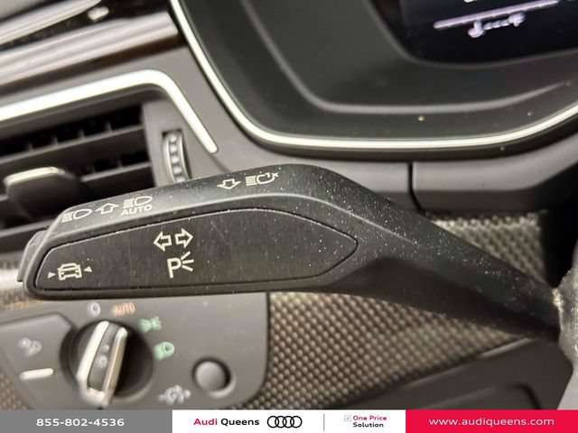 Used 2023 Audi S4 Premium Plus w/ Premium Plus Package AWD/4WD image 32