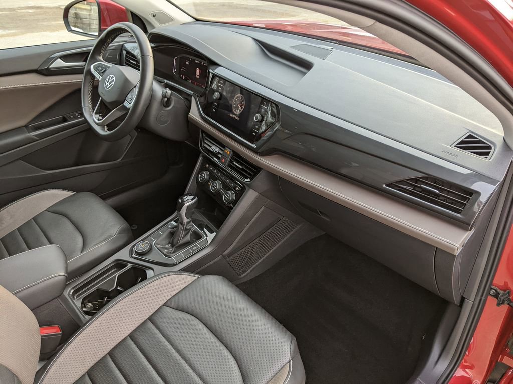 Certified 2023 Volkswagen Taos SEL image 21
