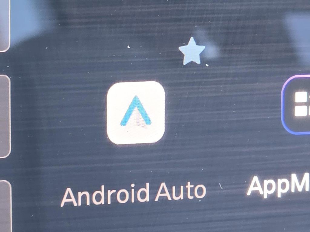 Used 2025 RAM 1500 Laramie image 4