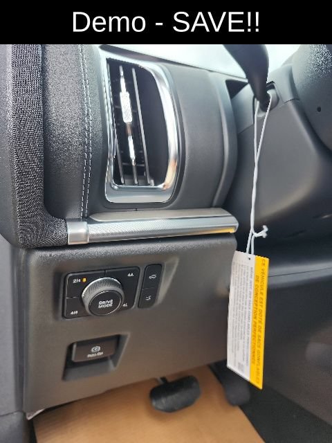 New 2026 Ford Expedition Platinum w/ Driver's Package AWD/4WD image 43