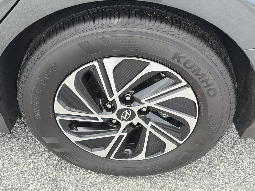 Used 2026 Hyundai Sonata Blue FWD image 28