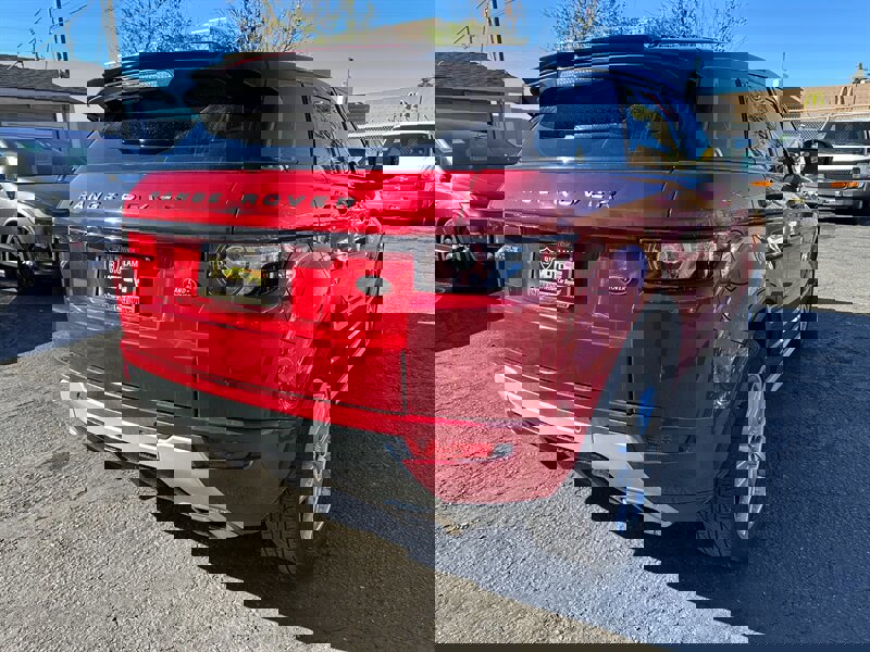 Used 2012 Land Rover Range Rover Evoque Dynamic image 5