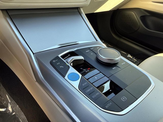 Used 2024 BMW i4 eDrive40 w/ Premium Package image 27