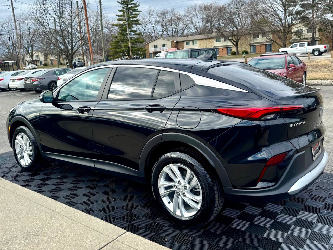 Used 2025 Buick Envista Preferred w/ Convenience I Package image 3