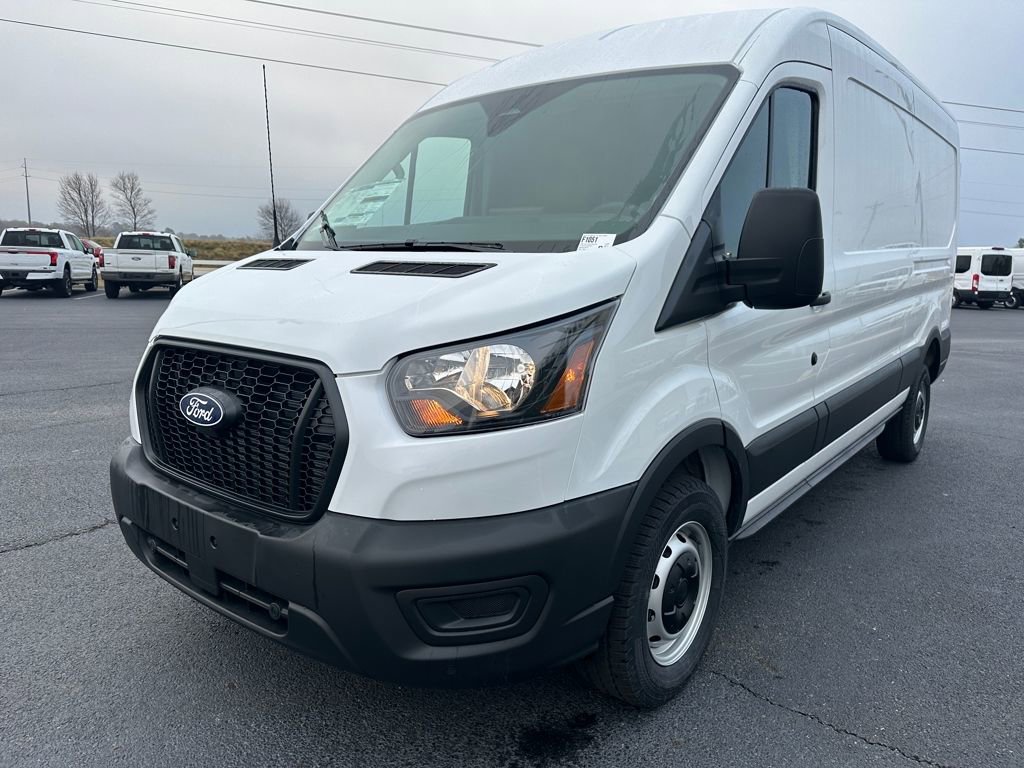 New 2026 Ford Transit 250 148 Medium Roof w/ Load Area Protection Package image 4