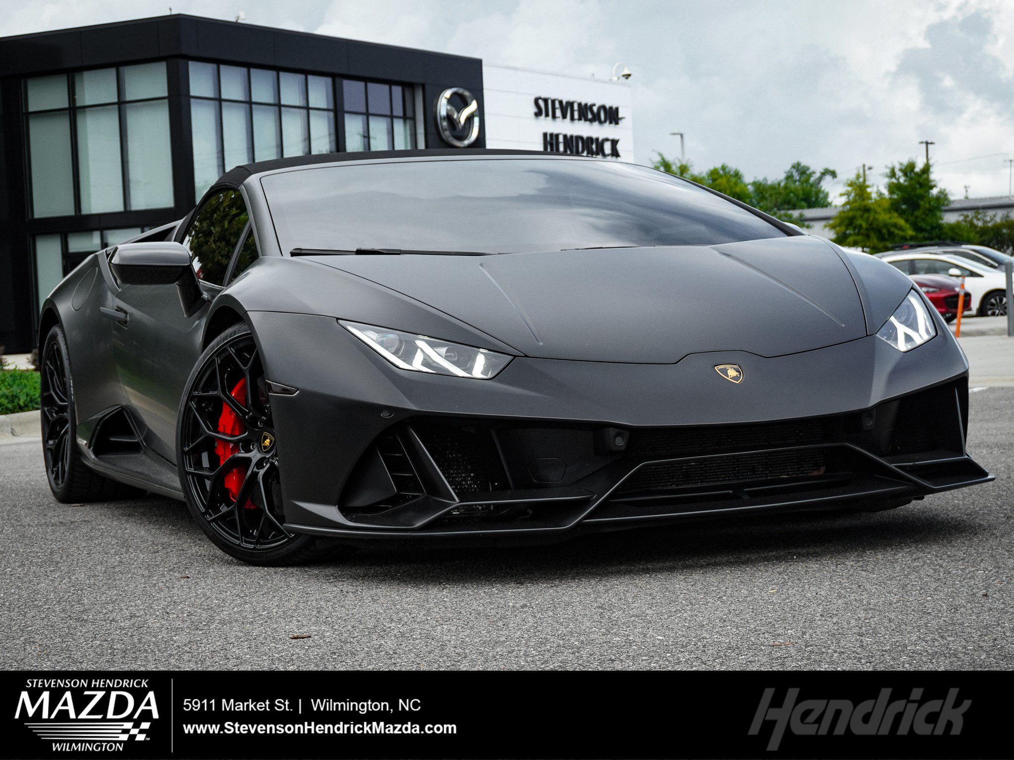 Used 2022 Lamborghini Huracan EVO AWD/4WD image 1