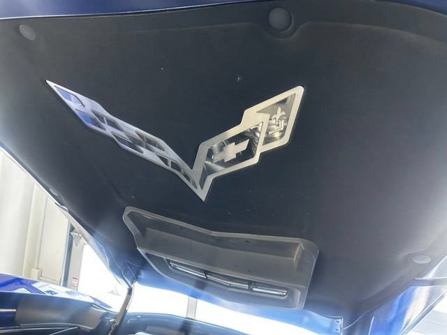 Used 2017 Chevrolet Corvette Stingray Coupe w/ 1LT RWD image 14