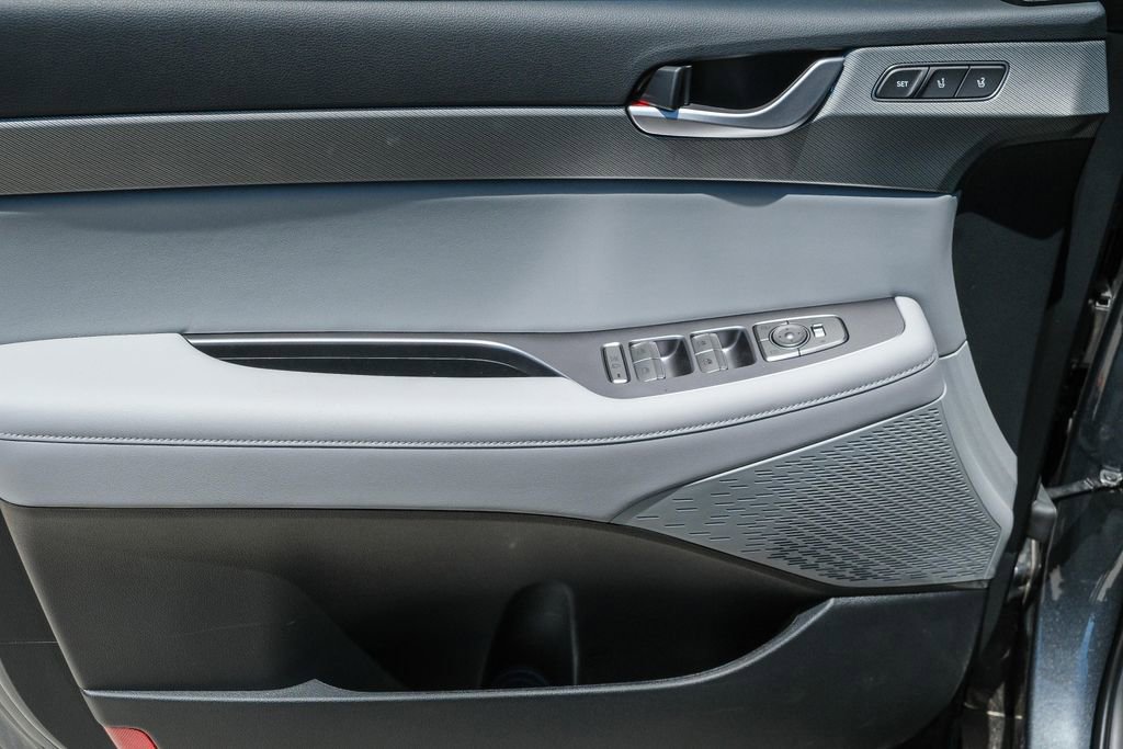 Used 2025 Hyundai Palisade SEL image 22