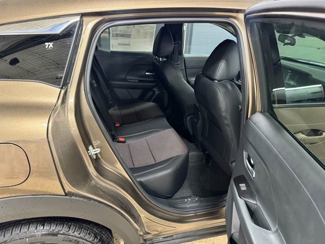 New 2026 Nissan Kicks SR w/ Cold Weather Package image 26