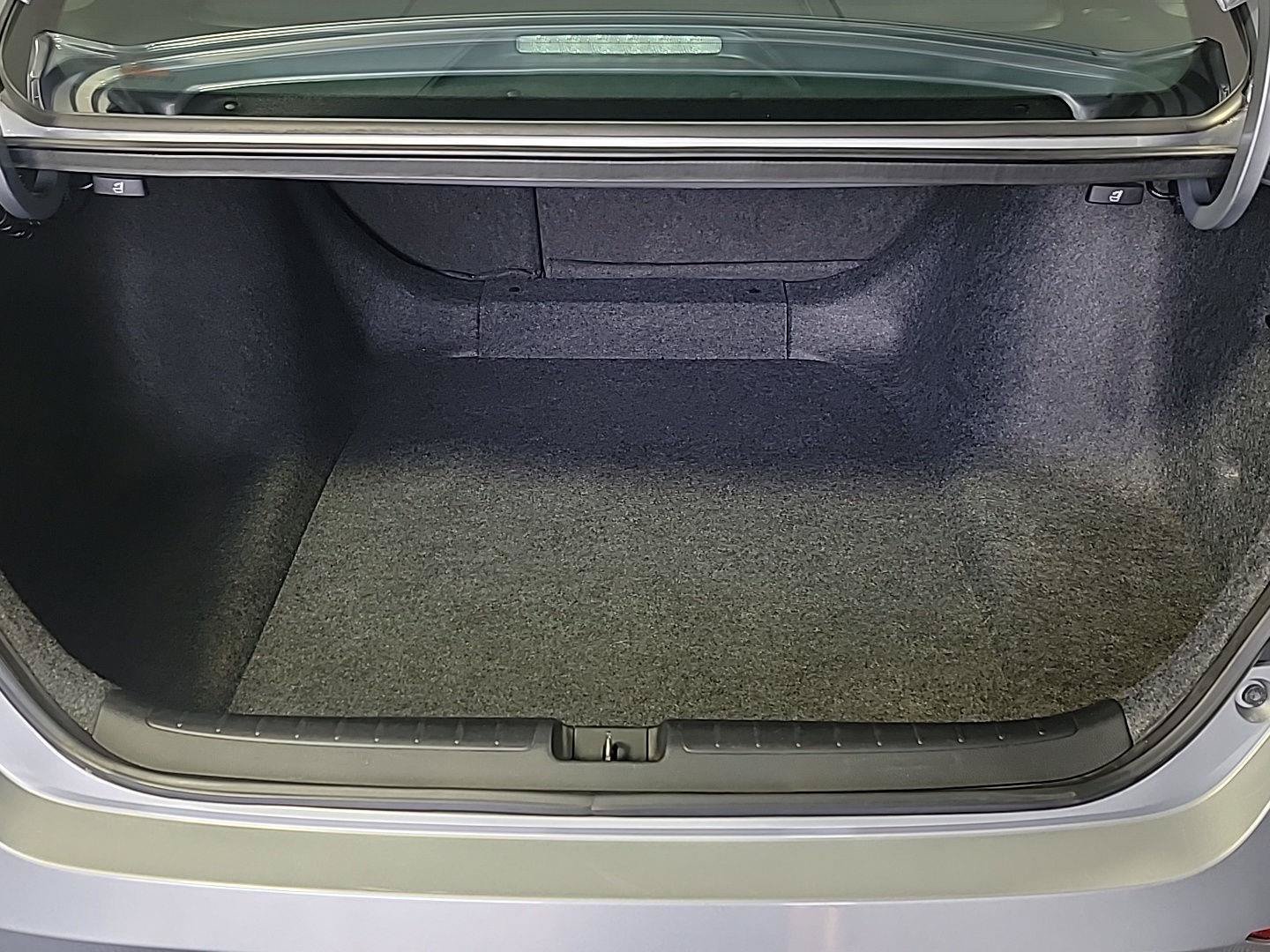Certified 2020 Honda Accord EX-L image 5