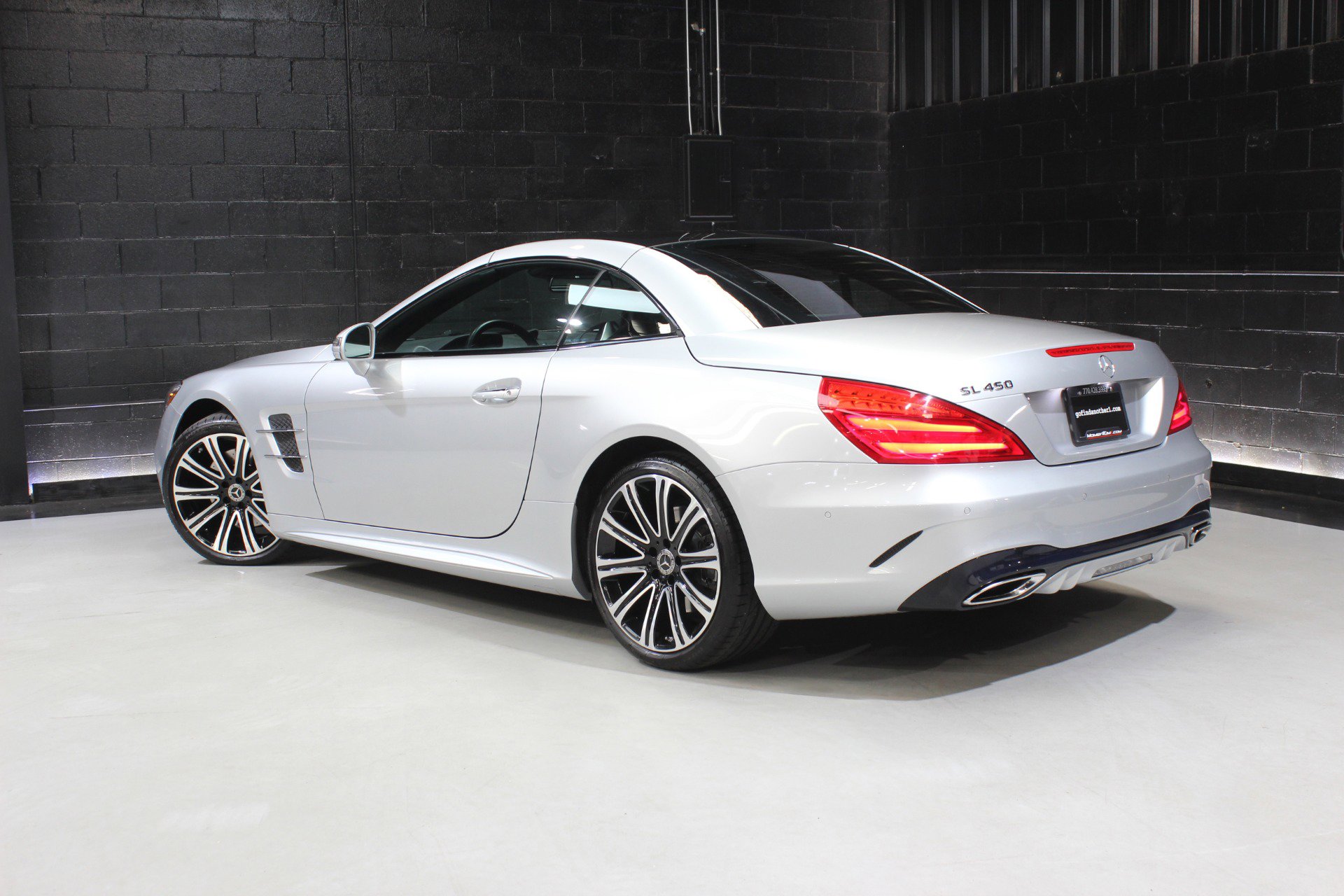 Used 2019 Mercedes-Benz SL 450 SL 450 Driver Assistance w/ Premium Package image 12