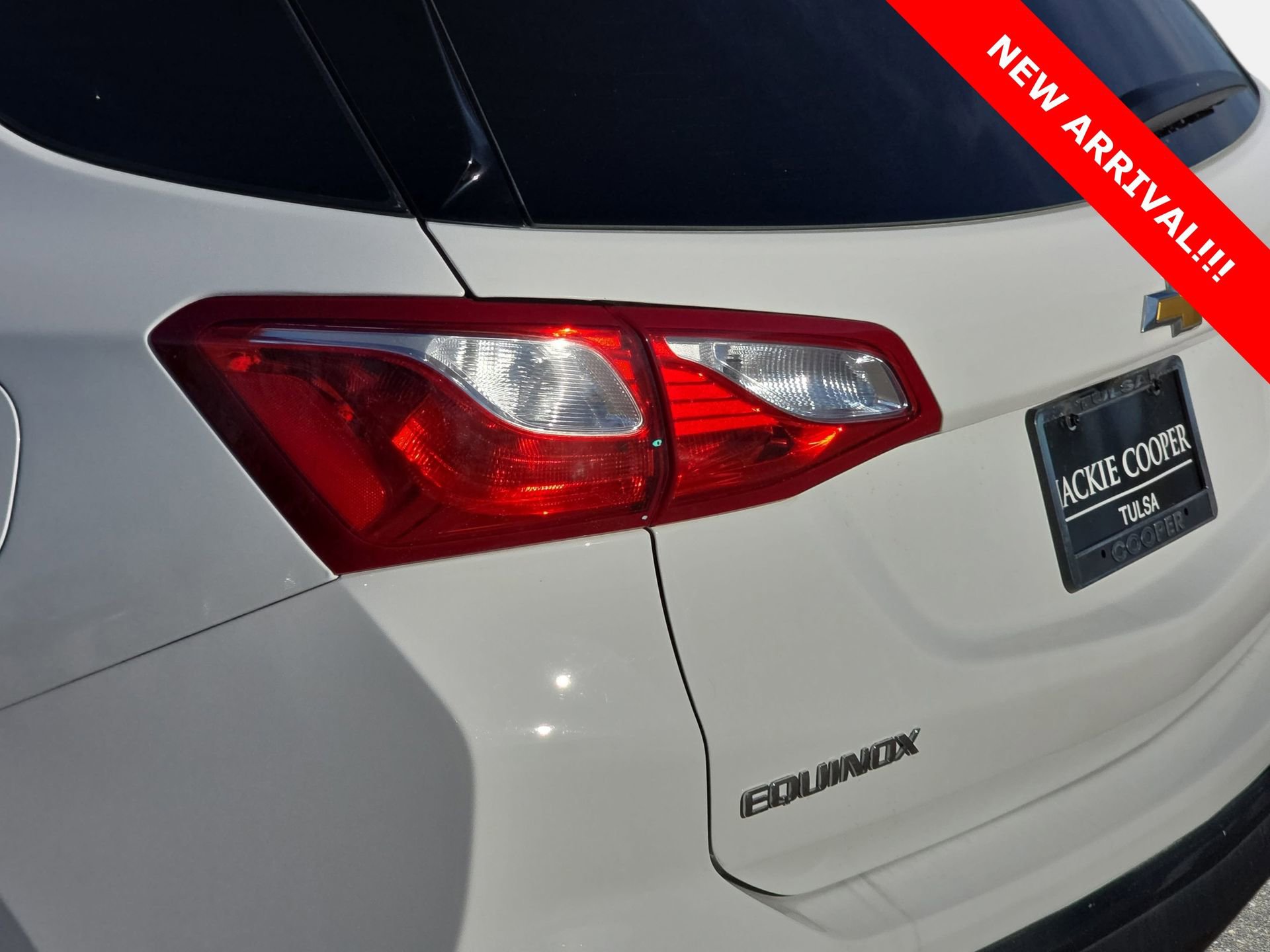 Used 2020 Chevrolet Equinox LS w/ LS Convenience Package image 31