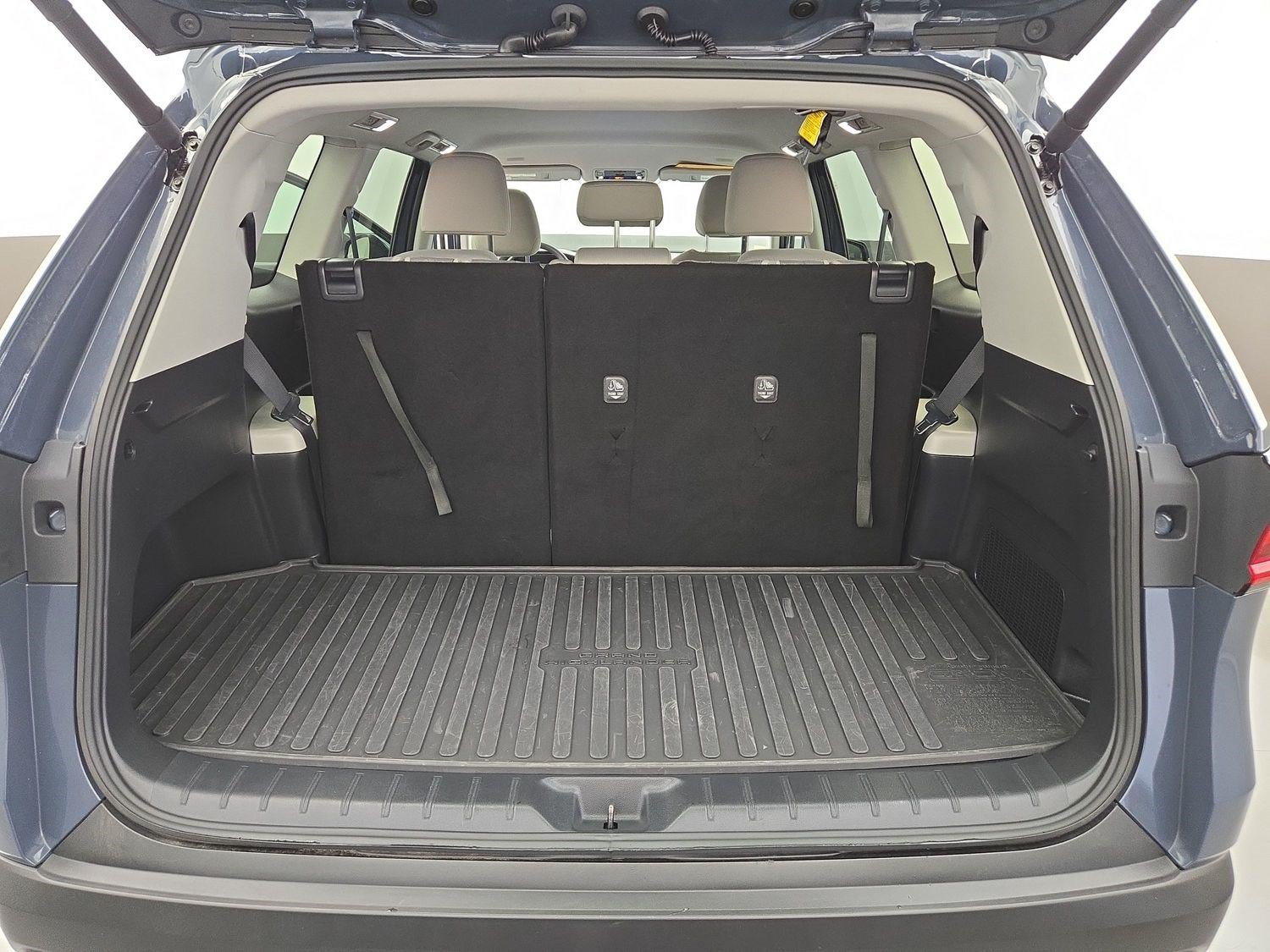 Certified 2025 Toyota Grand Highlander FWD image 32