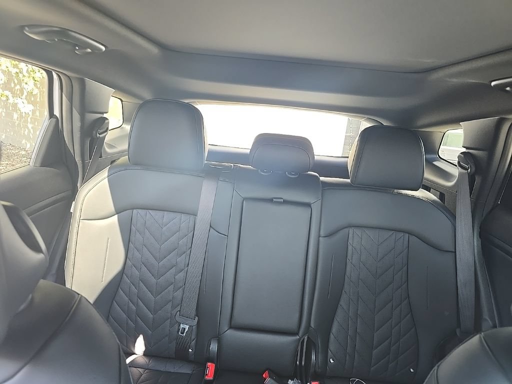 Certified 2025 Kia Sportage X-Pro AWD/4WD image 11