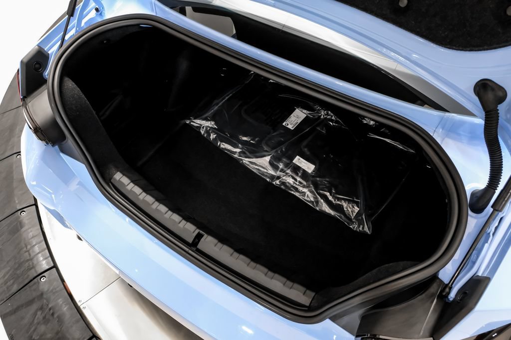 Used 2023 BMW M2 w/ Lighting Package RWD image 37