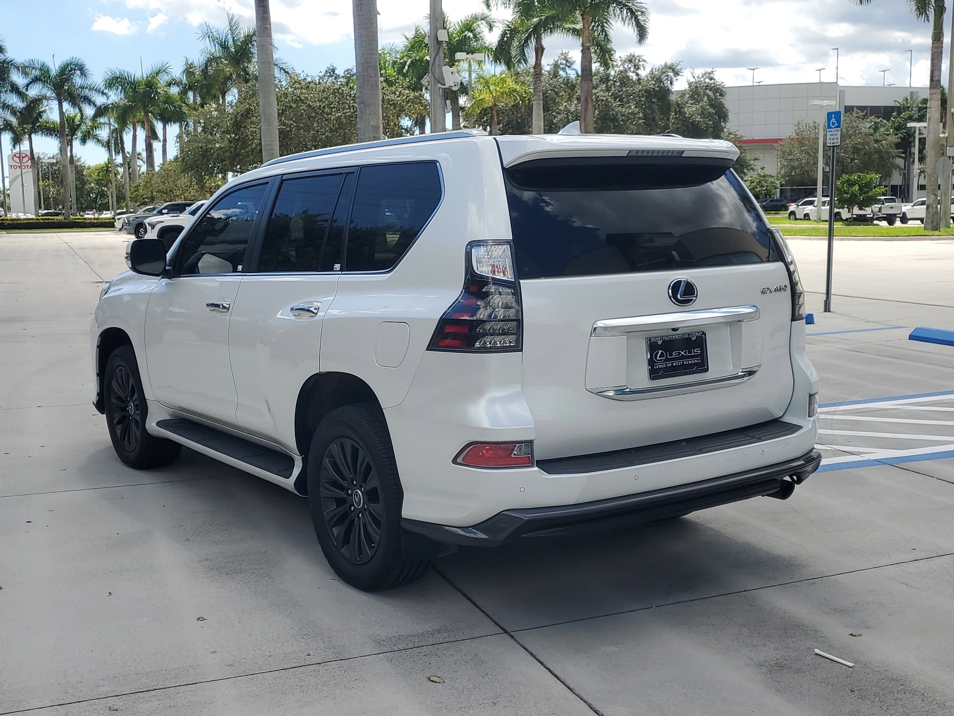Used 2023 Lexus GX 460 Luxury image 8
