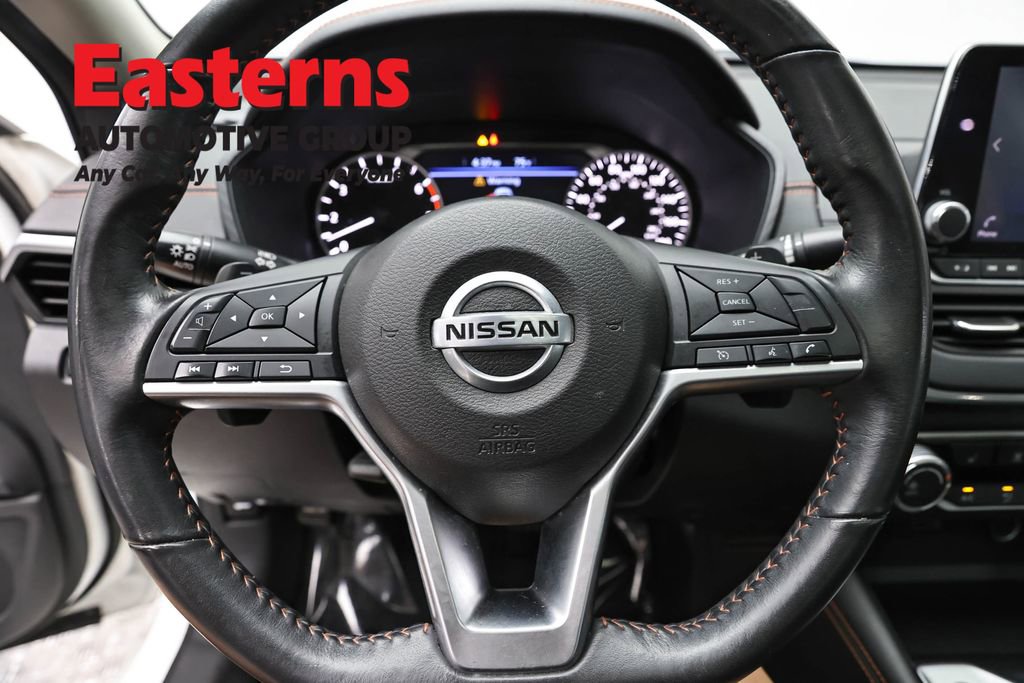 Used 2022 Nissan Altima 2.0 SR FWD image 10