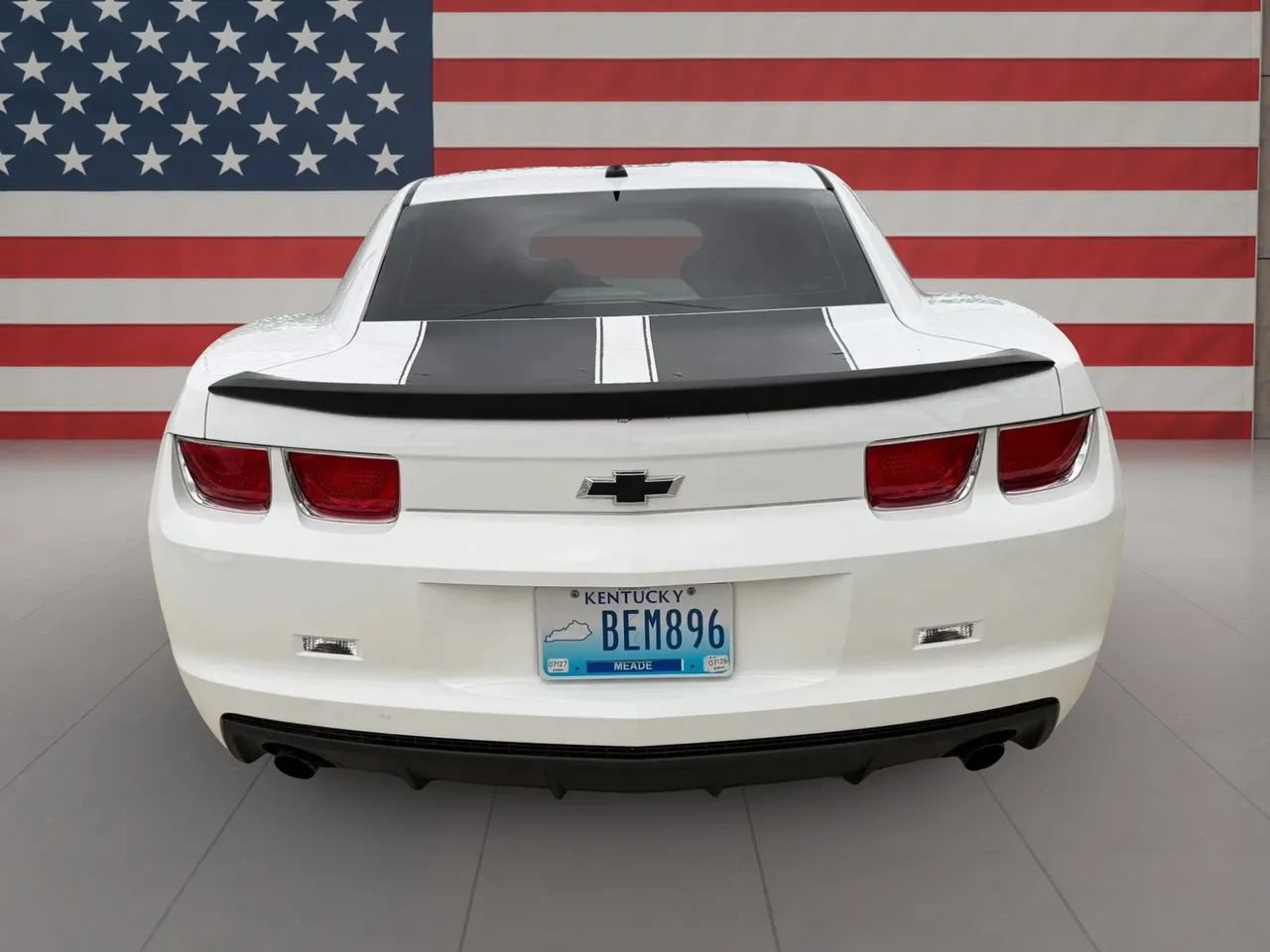 Used 2010 Chevrolet Camaro LT w/ Black Stripe Package RWD image 6