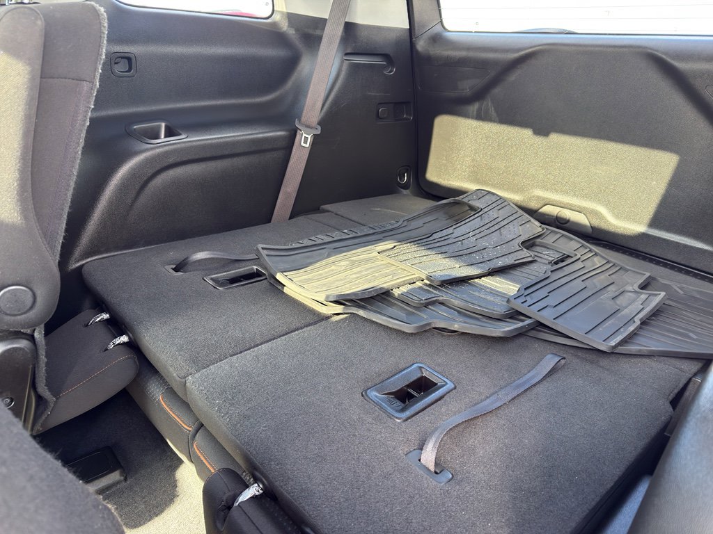 Used 2023 GMC Acadia AT4 w/ Trailering Package image 36